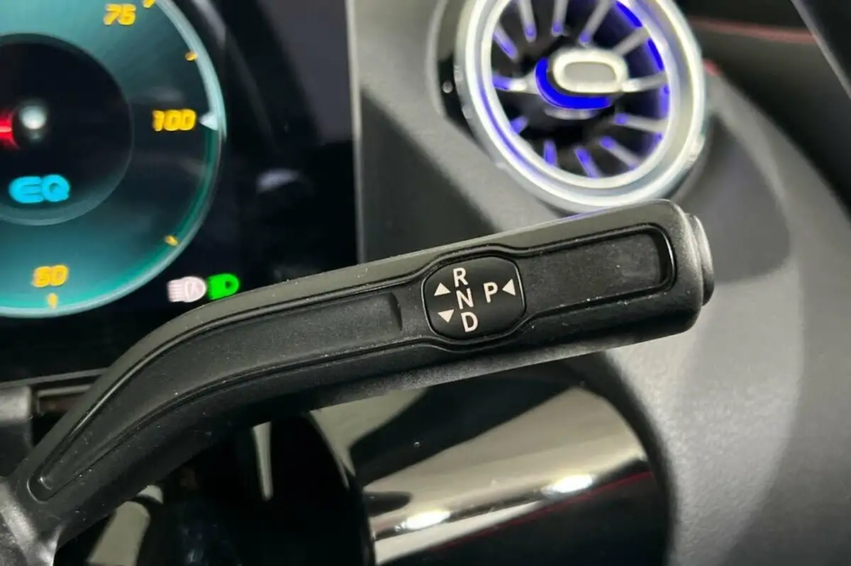 2022-mercedes-benz-eqa-e-eqa-250-amg-line-big-23