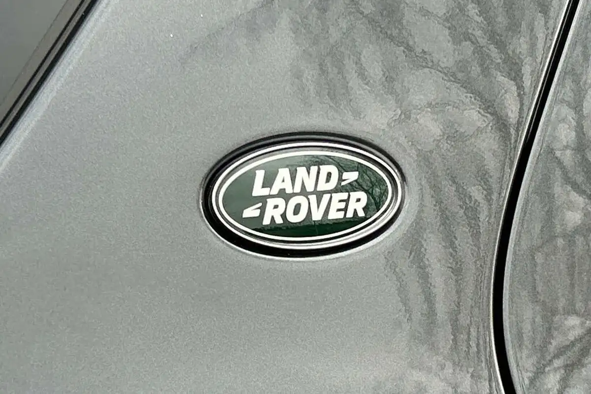 2023-land-rover-discovery-sport-15-p300e-dynamic-hse-big-71
