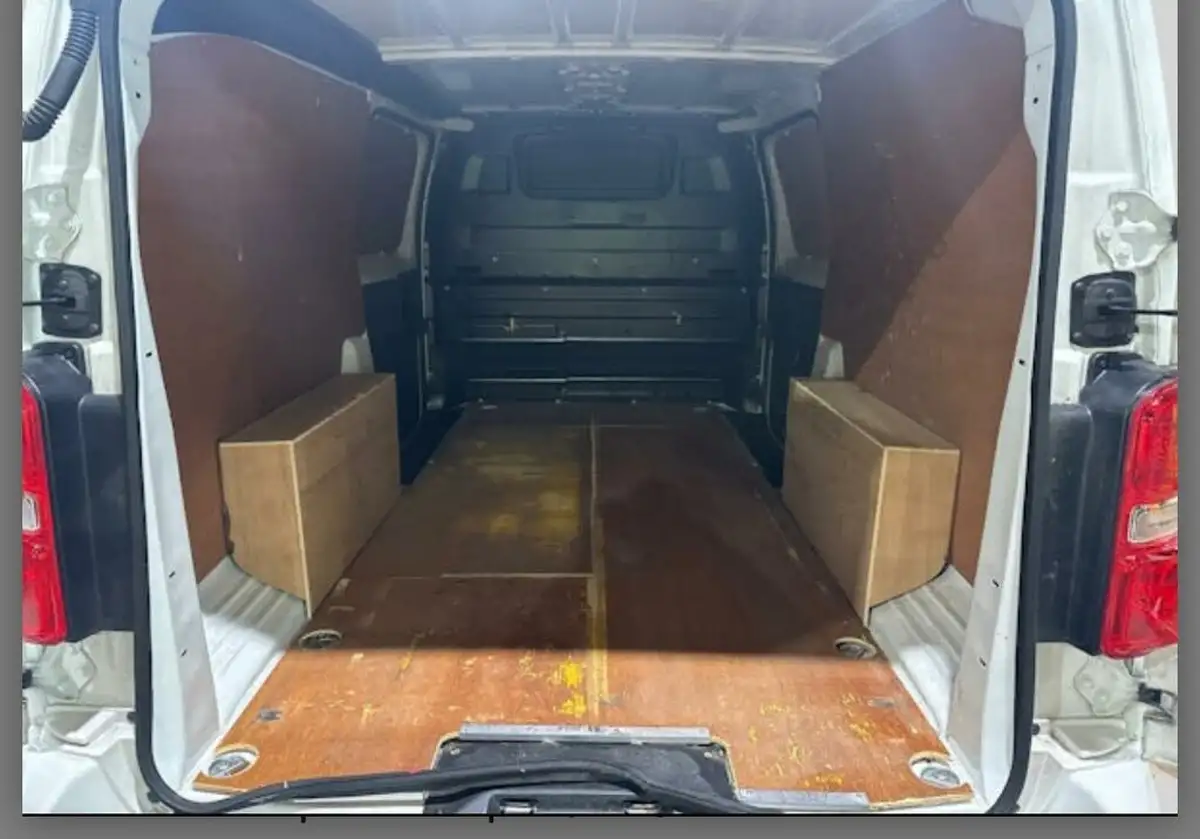 2020-vauxhall-vivaro-15td-2900-l2h1-sportive-big-11