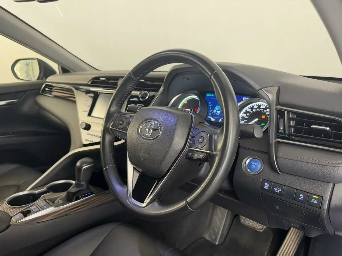 2020-toyota-camry-25-vvt-i-excel-big-26