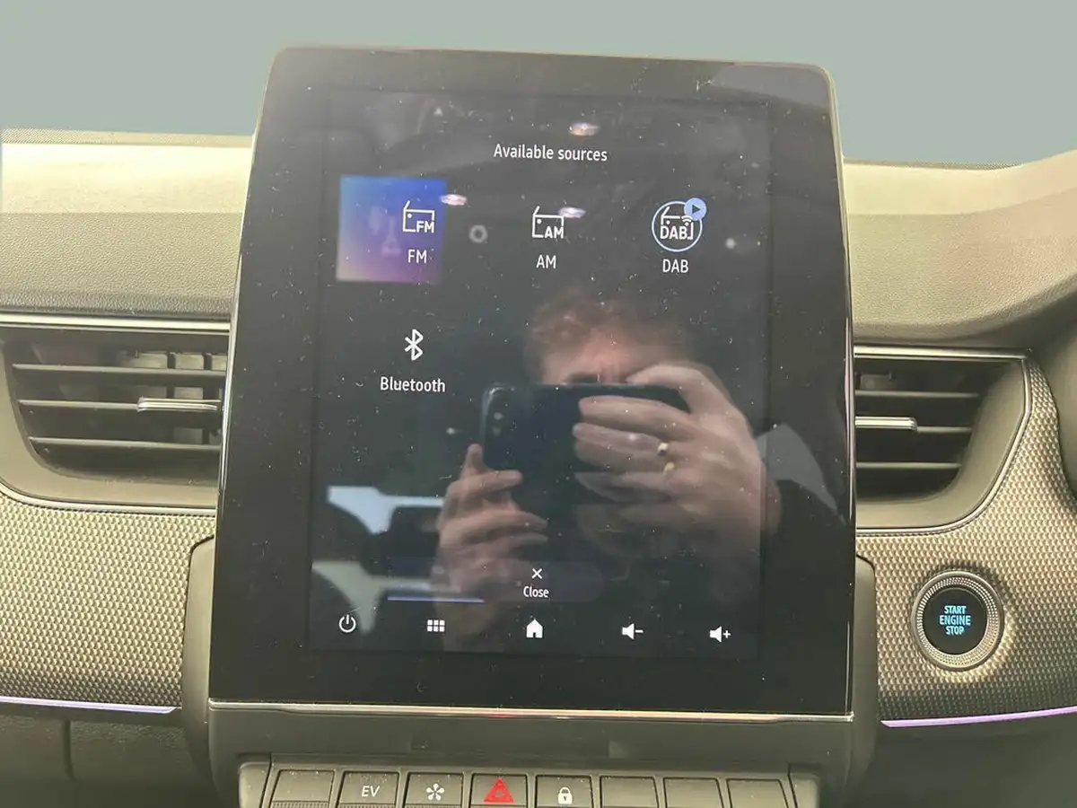 2022-renault-arkana-16-s-edition-big-21