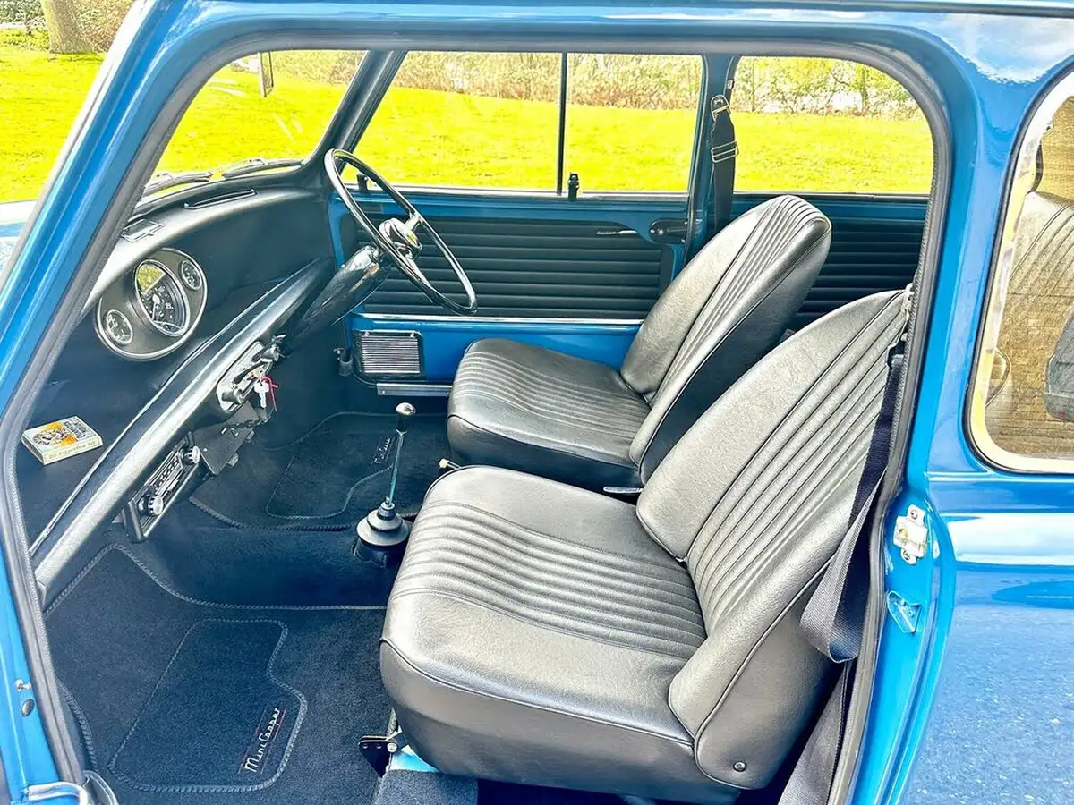 1969-austin-mini-big-10