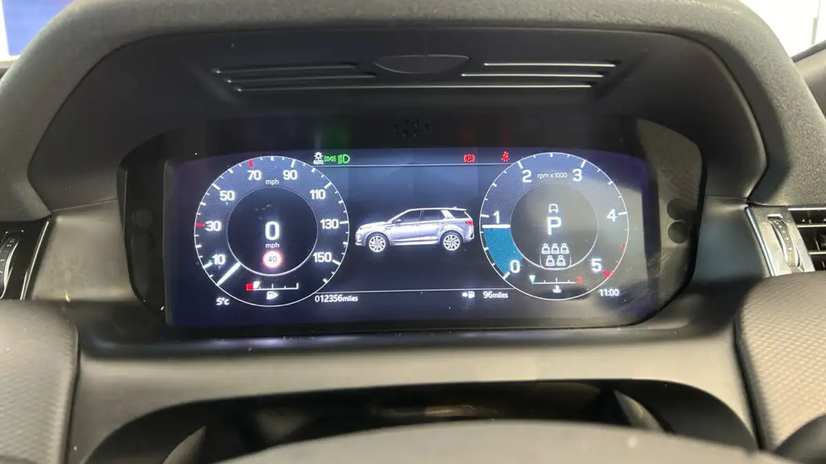 2021-land-rover-discovery-sport-20-d200-r-dynamic-se-big-15