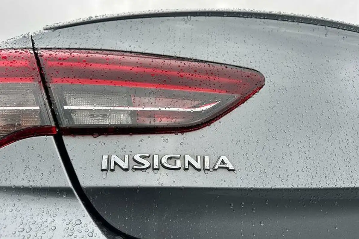 2019-vauxhall-insignia-grand-sport-15-turbo-sri-vx-line-nav-ss-auto-big-24