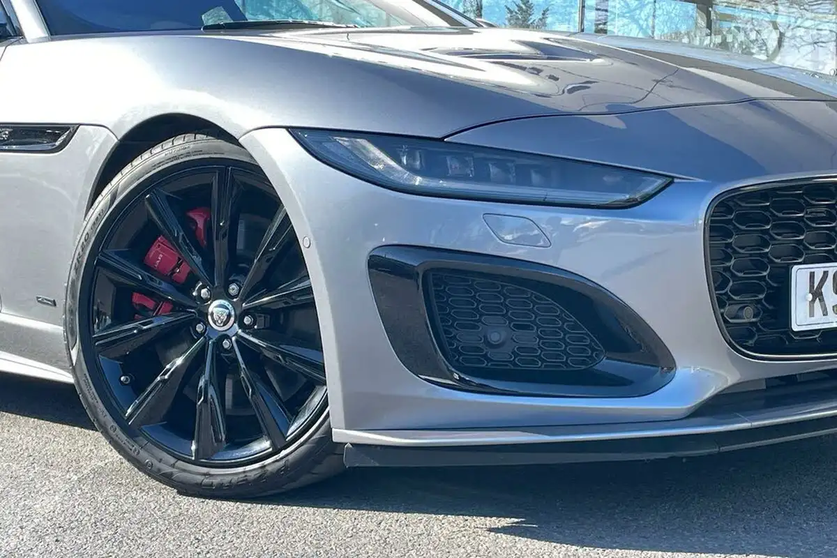 2023-jaguar-f-type-50-v8-p575-r-75-coupe-big-7