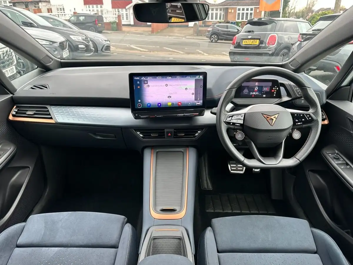 2022-cupra-born-e-v3-230ps-58kwh-e-boost-big-13