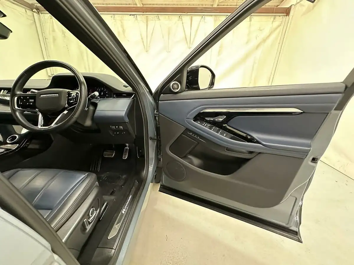 2021-land-rover-range-rover-evoque-15-p300e-r-dynamic-hse-big-28