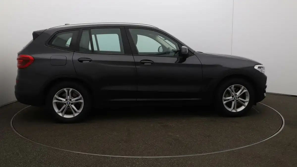 2021-bmw-x3-20-xdrive-30e-se-big-8
