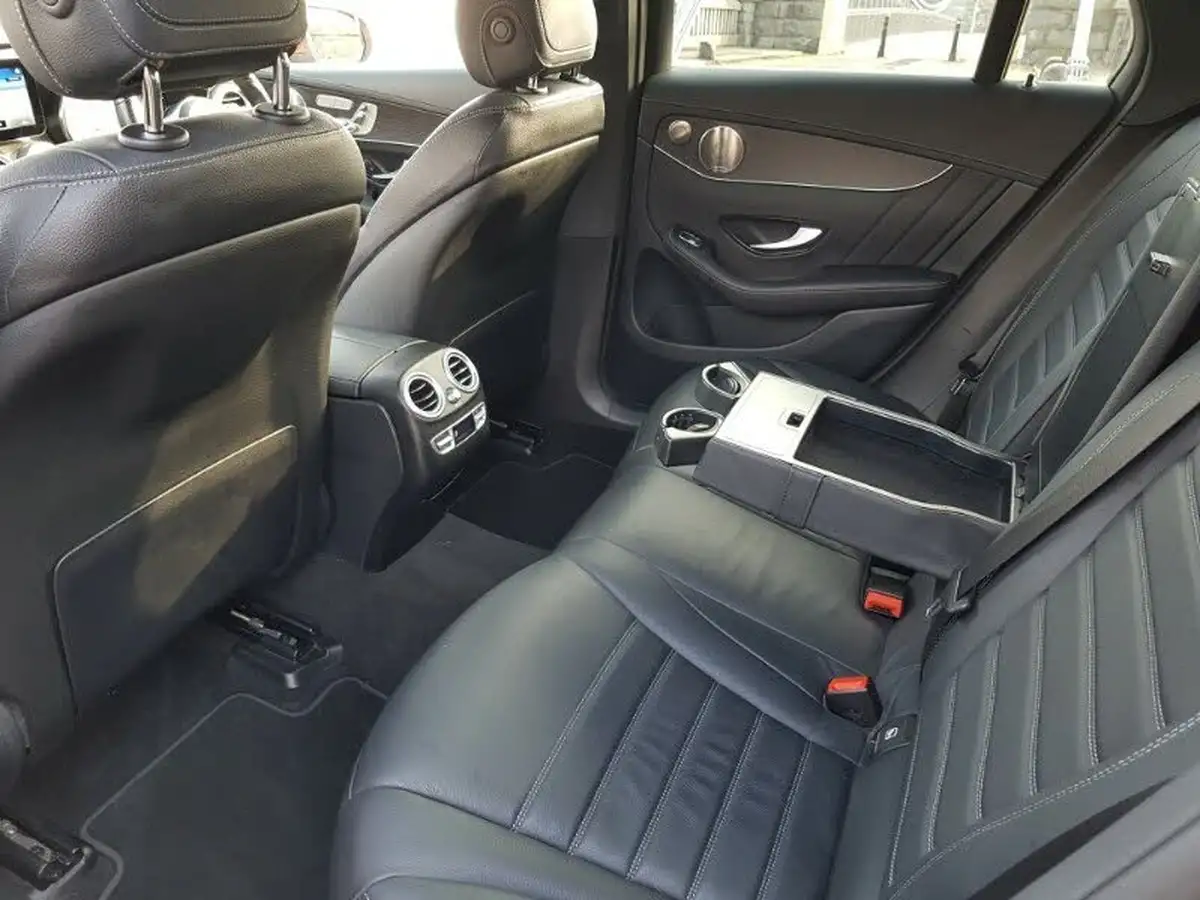 2021-mercedes-benz-glc-class-20d-glc300d-amg-line-premium-plus-244ps-station-wagon-5d-big-5