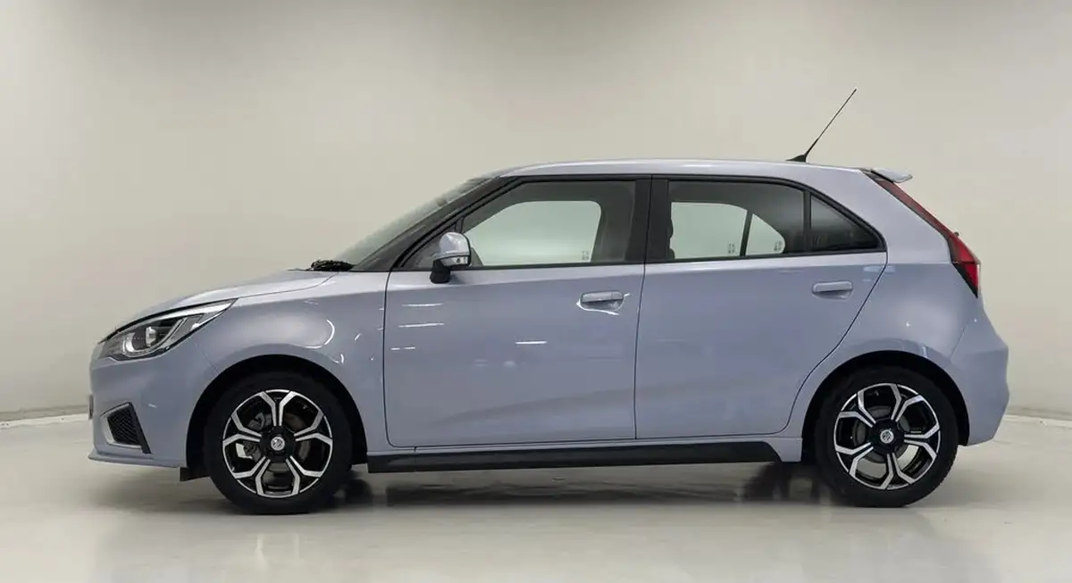 2024-mg-mg3-15-vti-tech-exclusive-nav-big-1