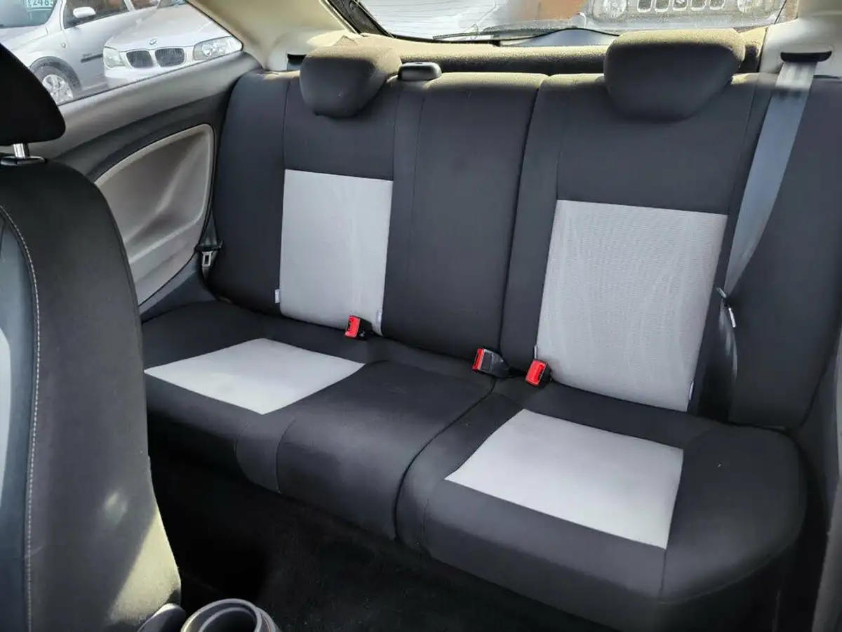 2014-seat-ibiza-14-toca-16v-85ps-sportcoupe-3d-big-23