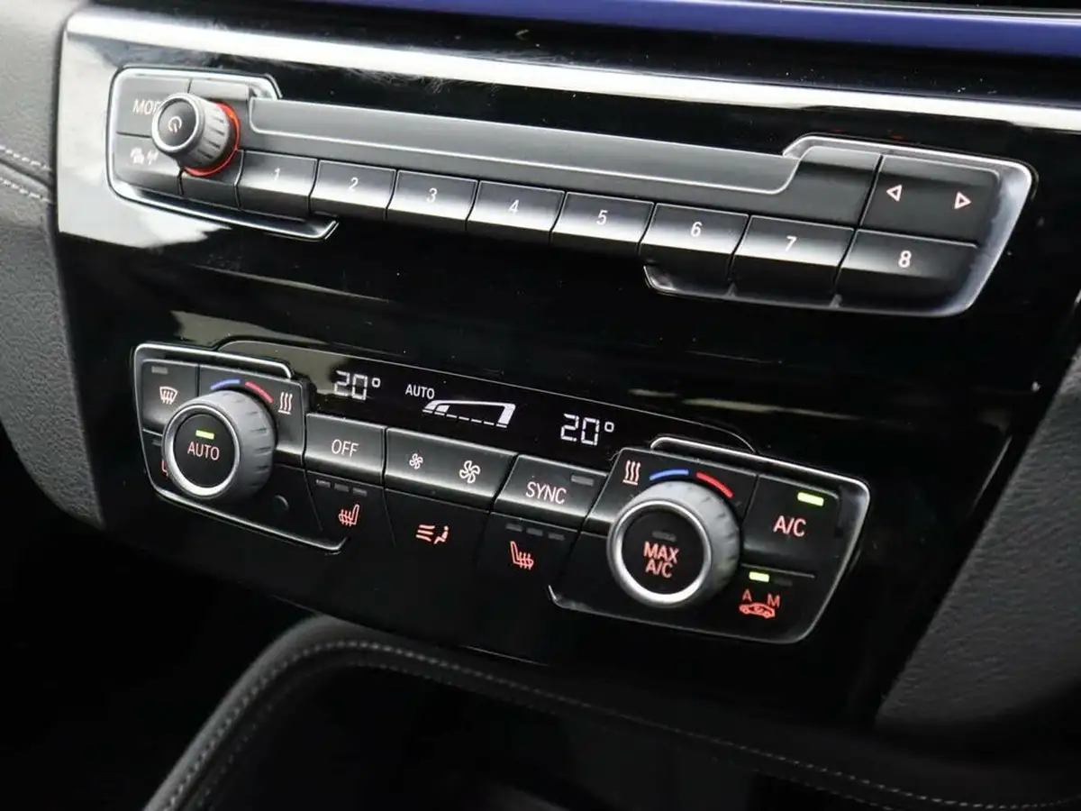 2019-bmw-x1-20-sdrive20i-m-sport-big-16