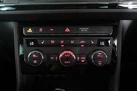 2019-seat-leon-20-tsi-fr-sport-hatchback-small-18