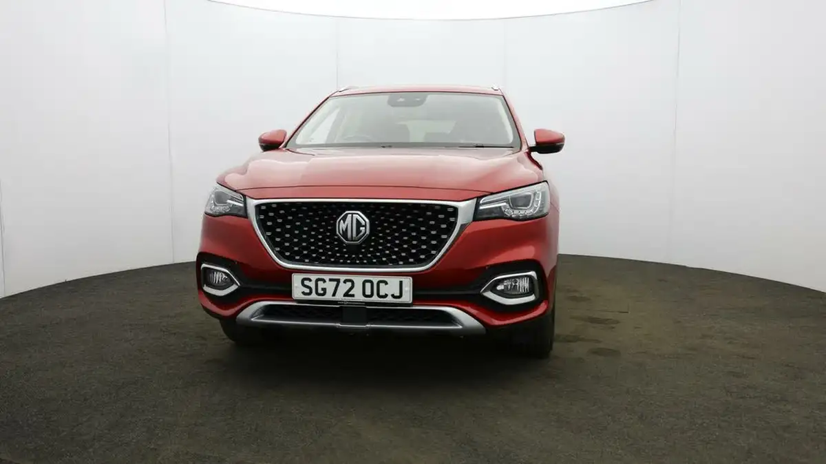 2022-mg-hs-15t-gdi-exclusive-162ps-big-39