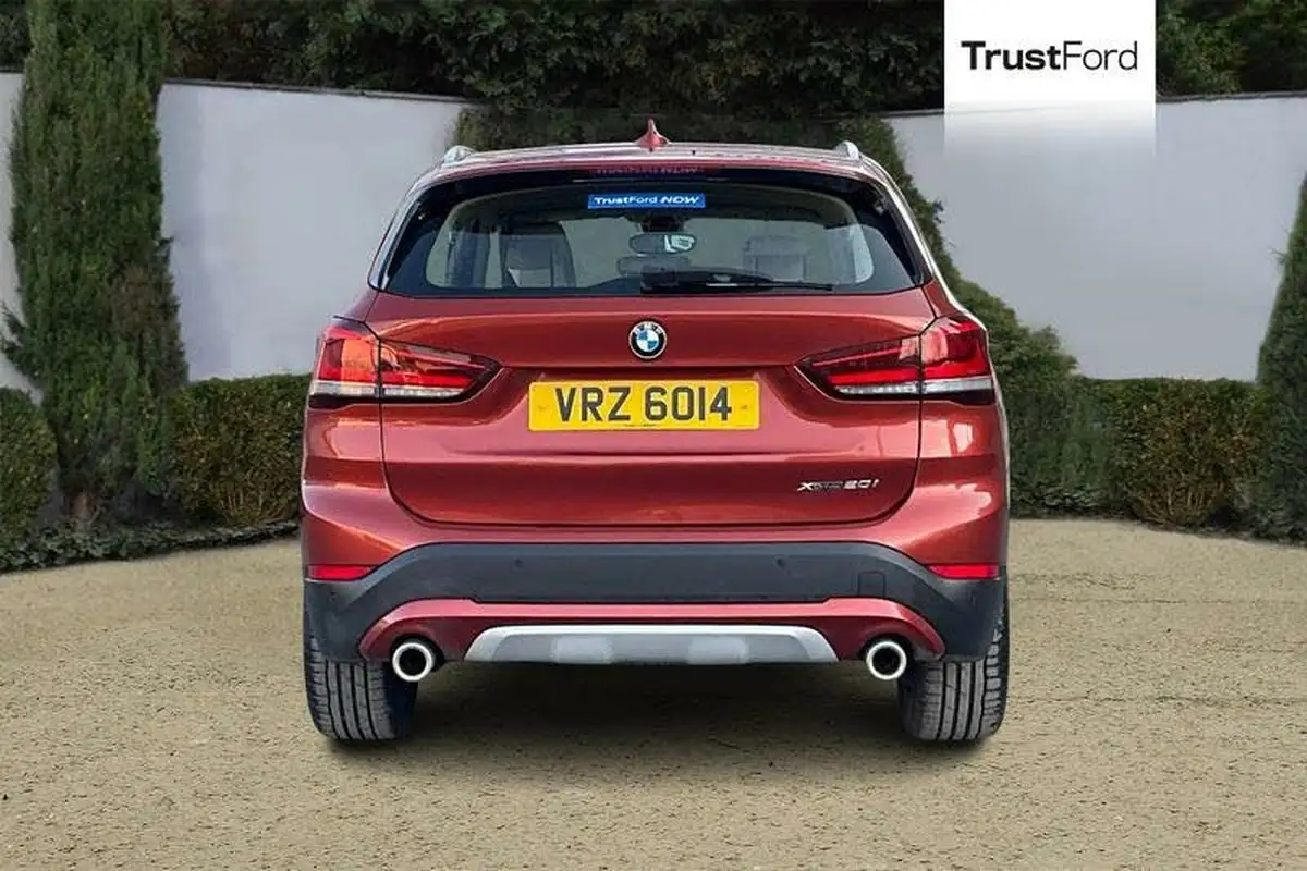2019-bmw-x1-big-6