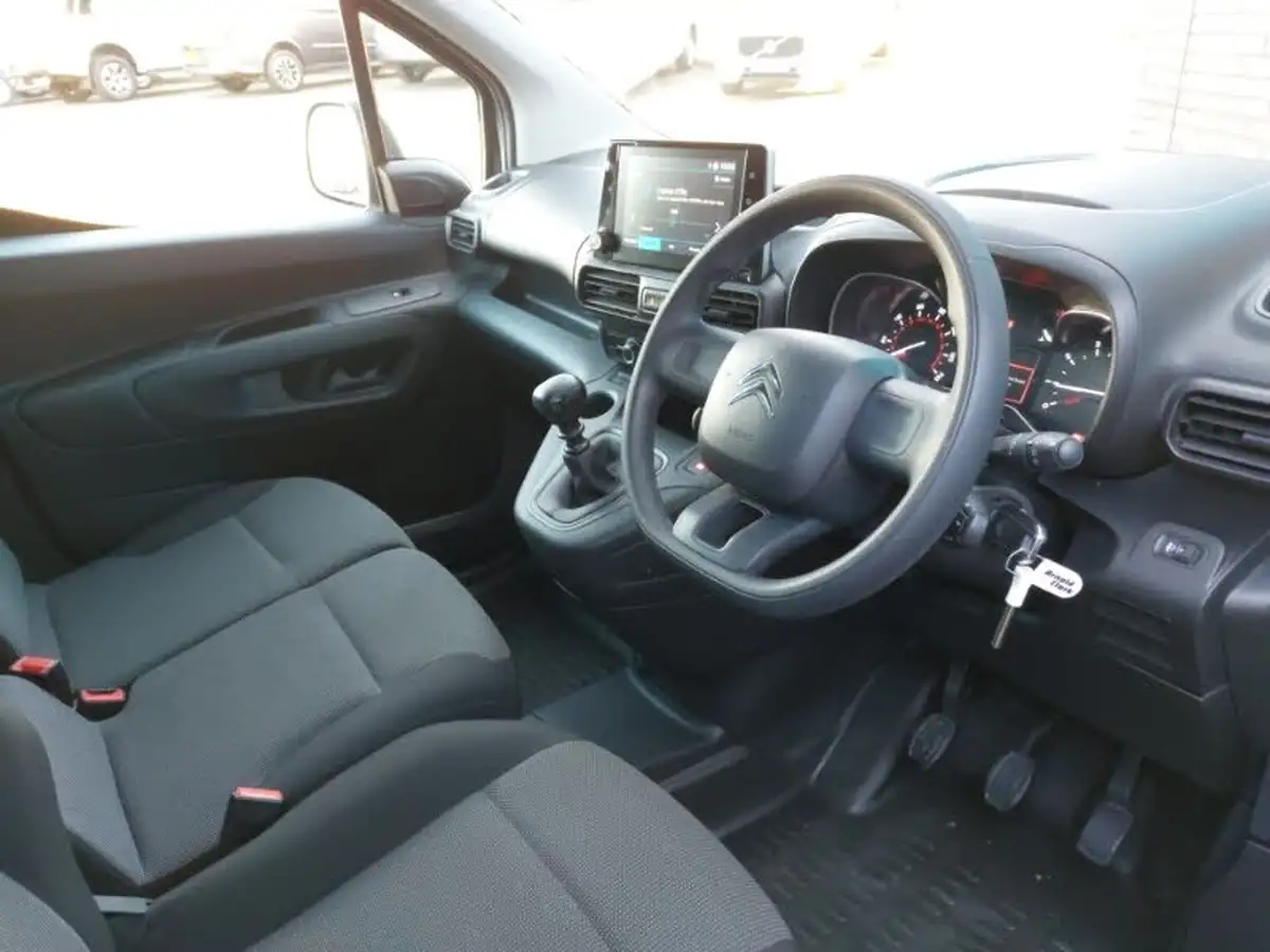 2023-citroen-berlingo-15-bluehdi-1000-enterprise-edition-100pseu6d-big-2