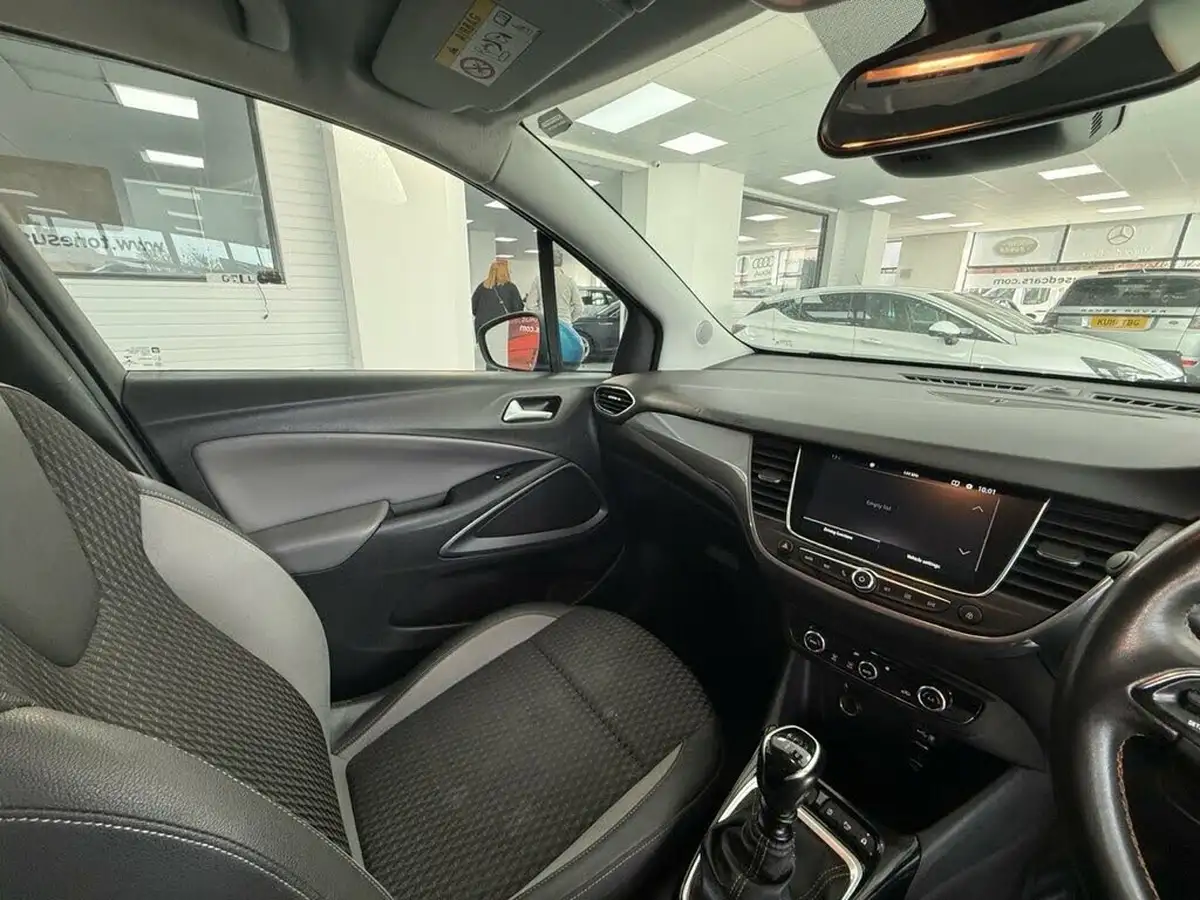 2020-vauxhall-crossland-x-12i-elite-nav-big-43