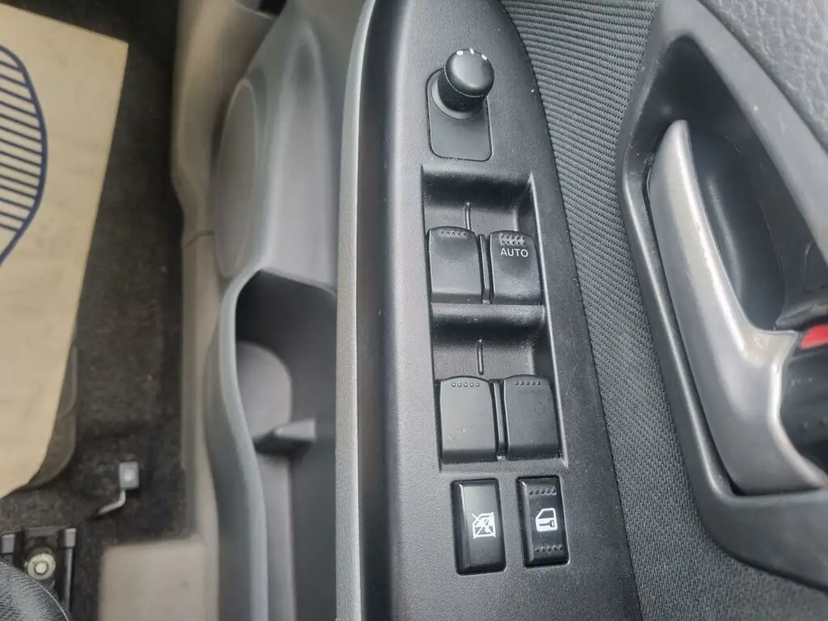 2007-suzuki-sx4-16-glx-4grip-big-48