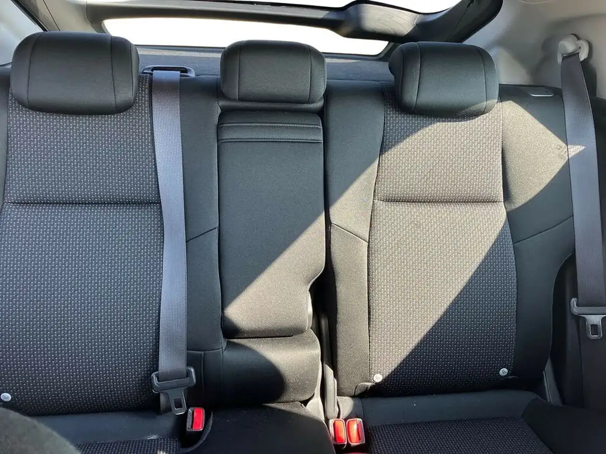 2017-honda-civic-18-i-vtec-se-plus-navi-ss-hatchback-big-21