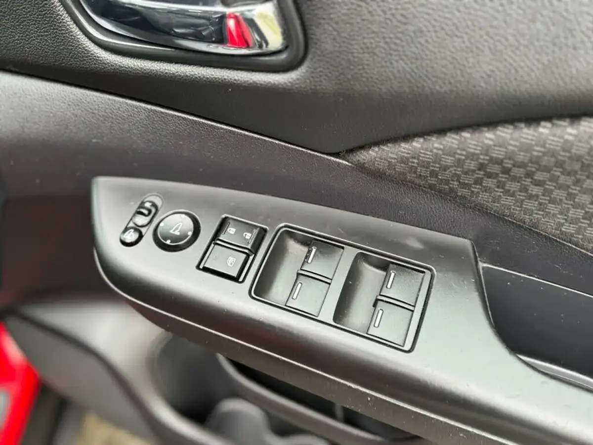 2016-honda-cr-v-16i-dtec-se-plus-160ps-4x4-auto-big-30