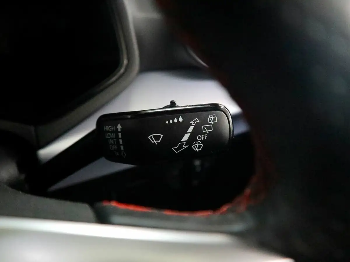 2023-seat-arona-10-tsi-fr-big-24