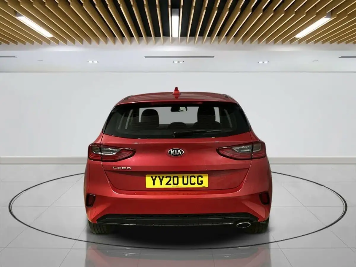 2020-kia-ceed-10-t-gdi-2-nav-hatchback-big-5
