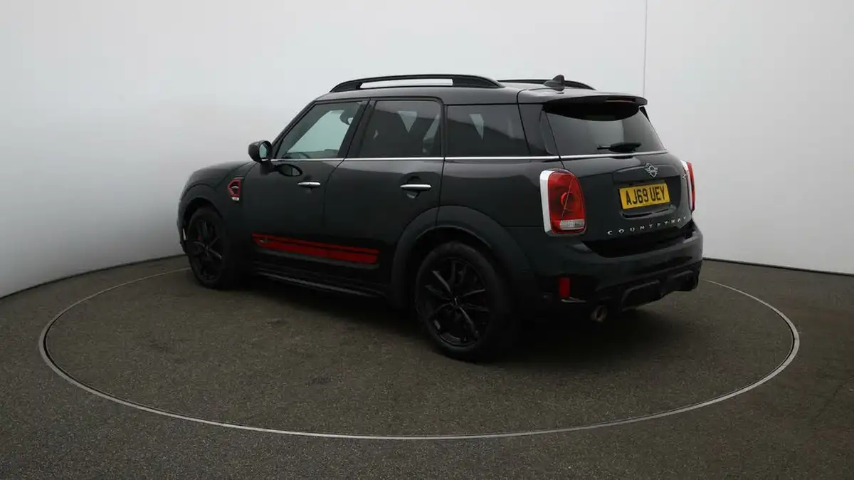 2019-mini-countryman-20-john-cooper-works-big-4