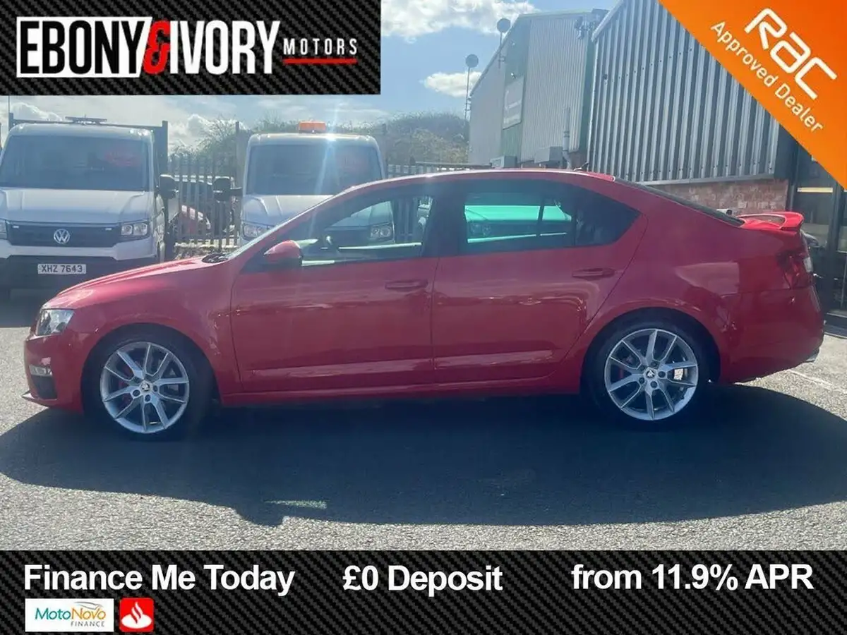 2016-skoda-octavia-20tdi-vrs-hatchback-big-2