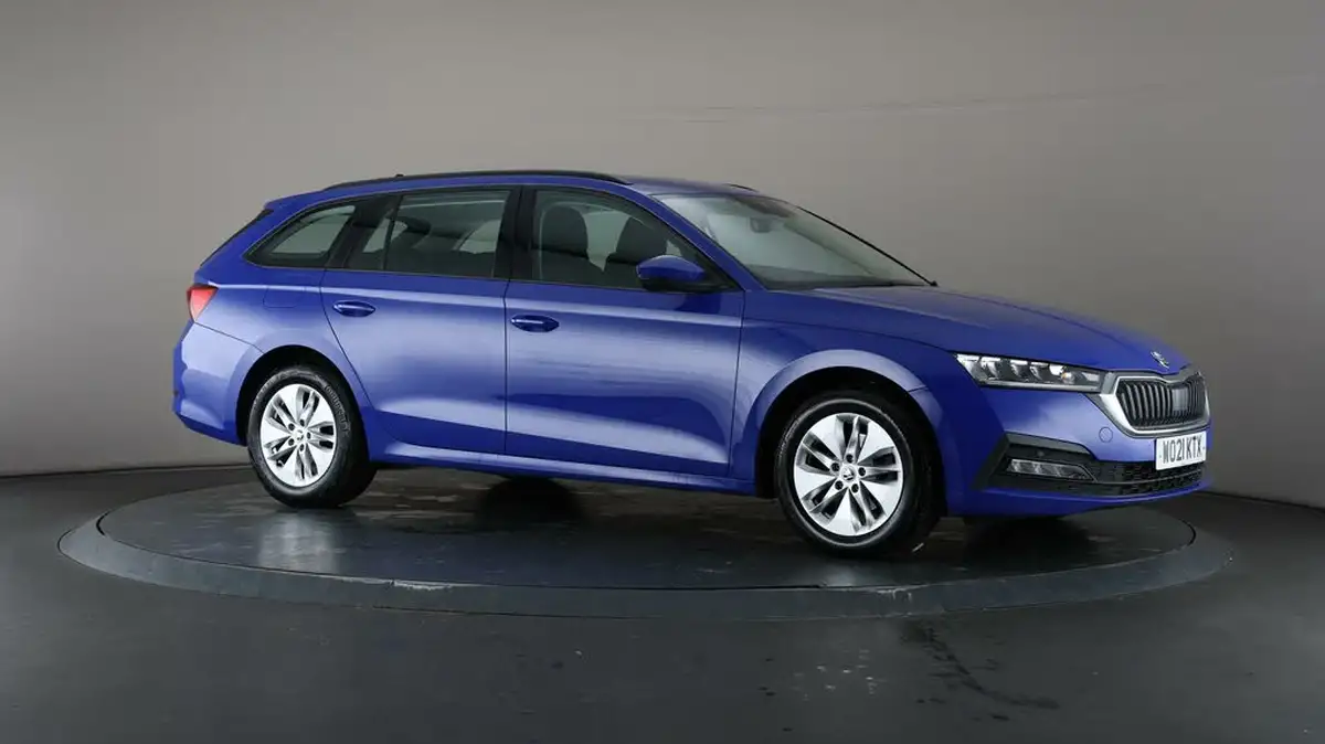 2021-skoda-octavia-20tdi-se-technology-115ps-scr-estate-big-54