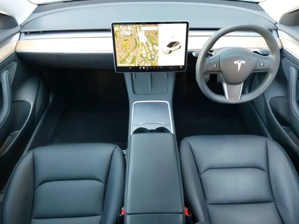 2021-tesla-model-3-e-long-range-awd-big-2