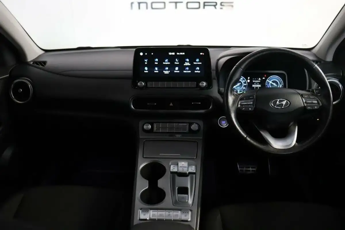 2021-hyundai-kona-e-premium-204ps-64kwh-7kw-obc-big-7
