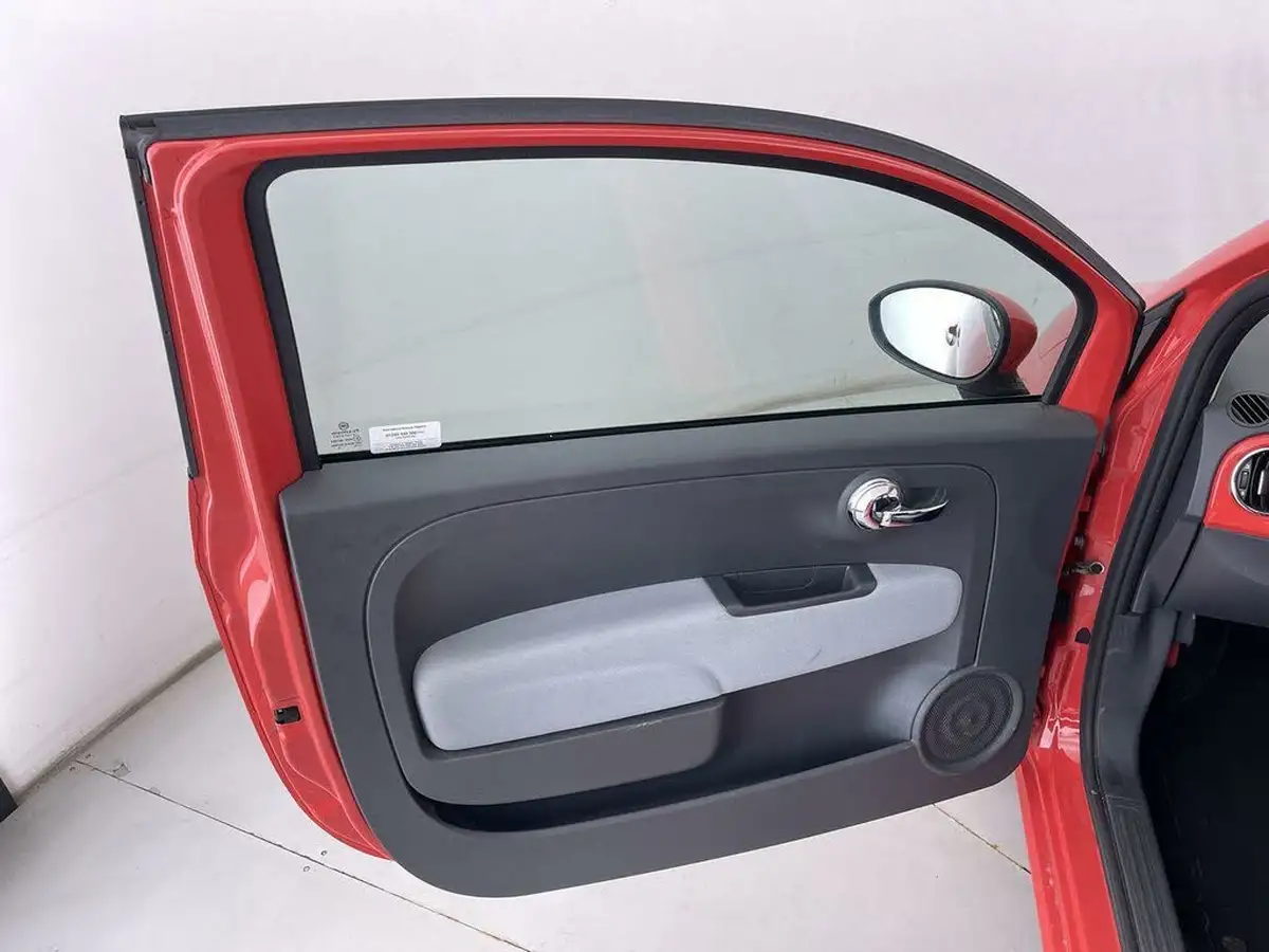 2016-fiat-500-12-pop-star-big-22