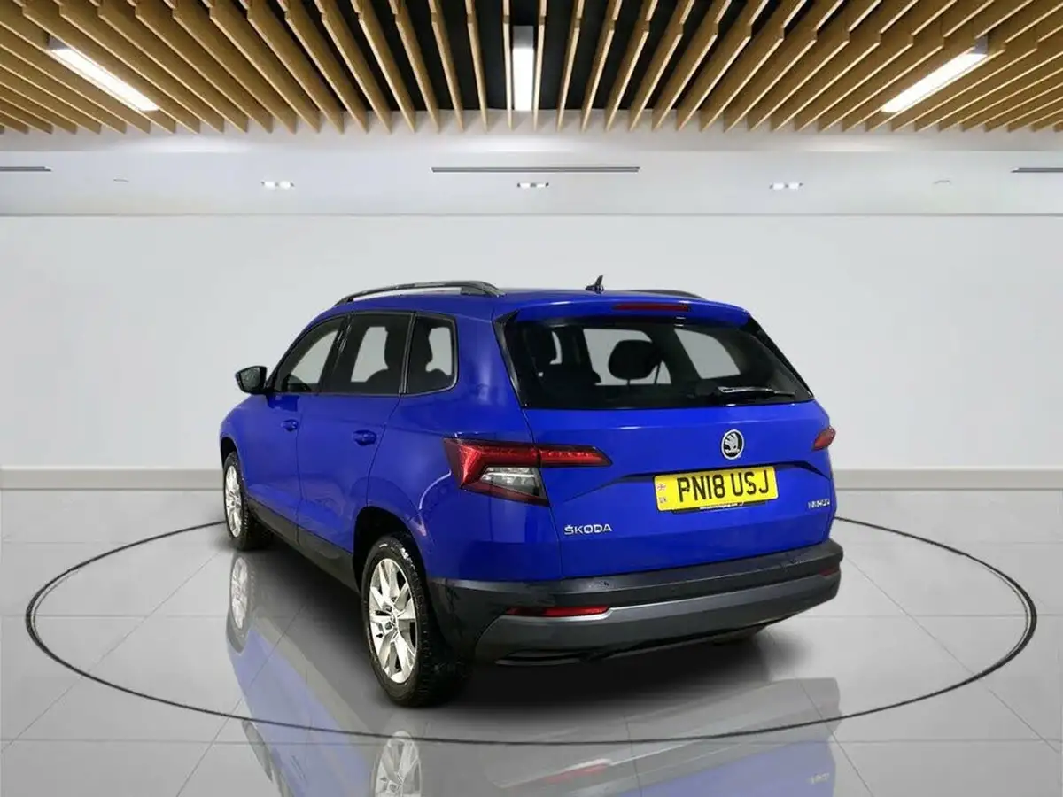 2018-skoda-karoq-10-tsi-se-technology-ss-dsg-big-5
