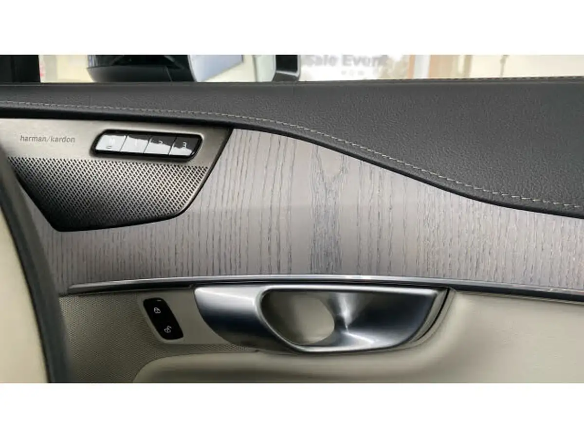 2024-volvo-xc90-20-b5-plus-big-14