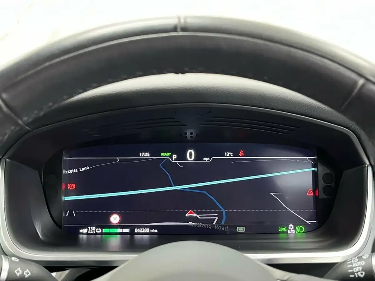 2020-jaguar-i-pace-ev400-hse-big-28