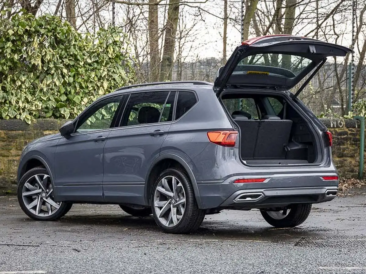 2024-seat-tarraco-15-ecotsi-fr-sport-big-8