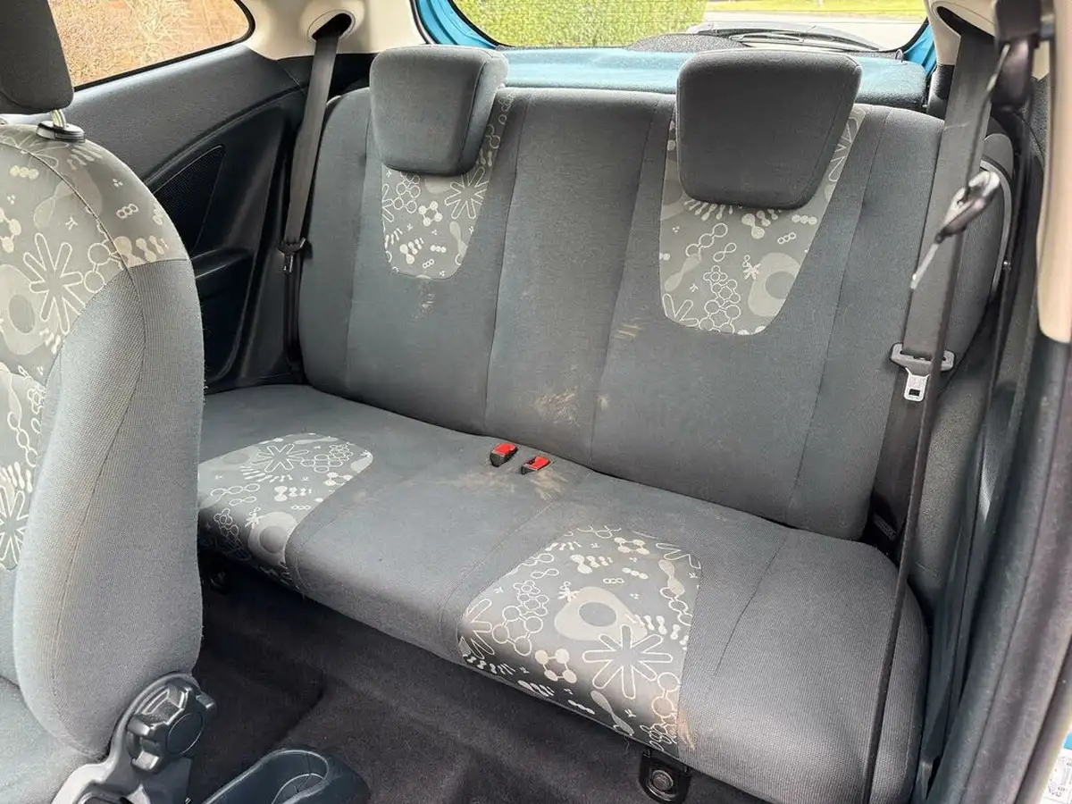 2014-ford-ka-12-studio-connect-big-17