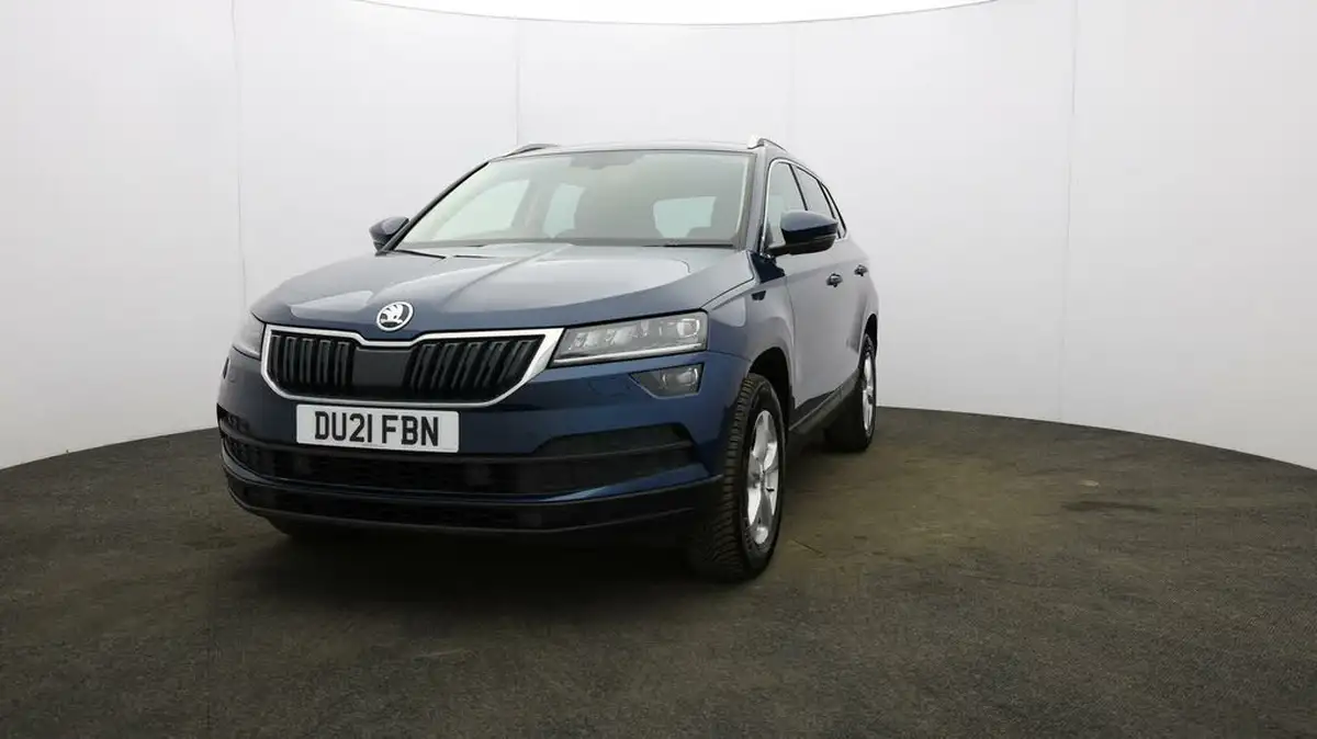 2021-skoda-karoq-15-tsi-se-l-big-37
