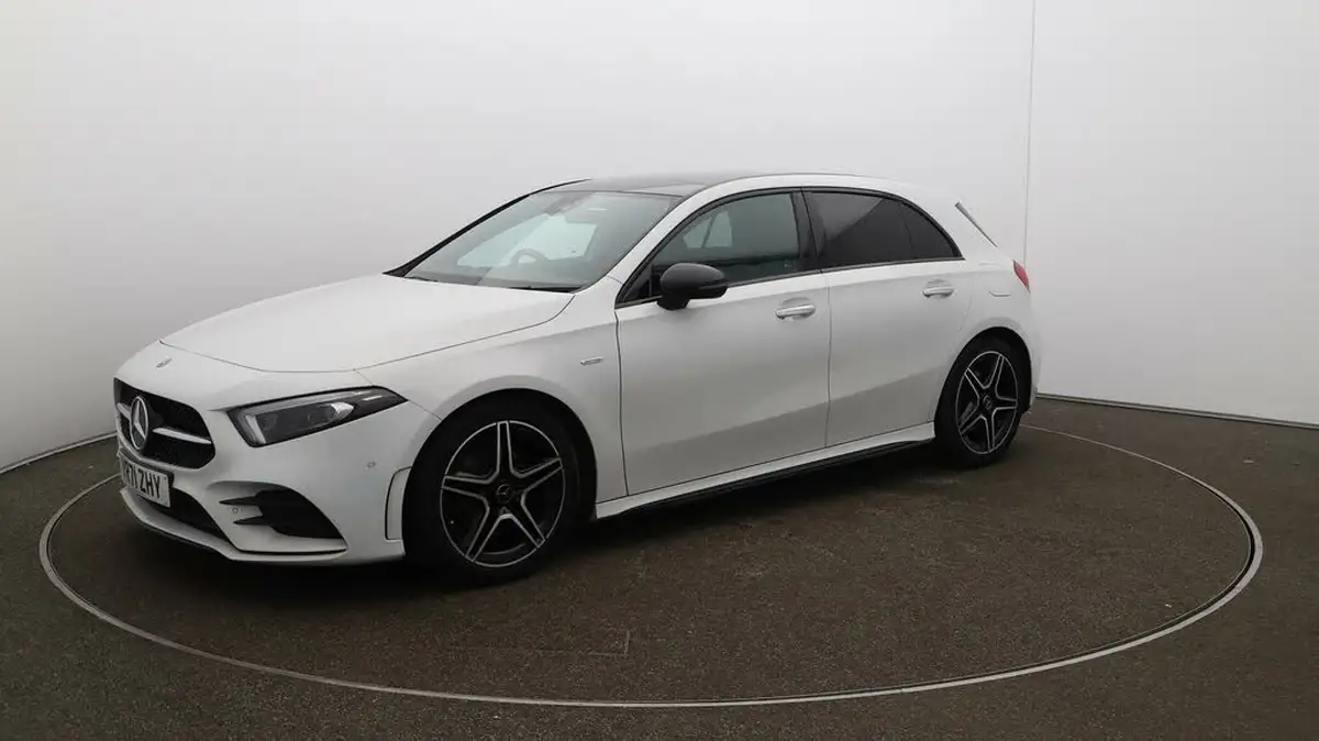 2021-mercedes-benz-a-class-13-a200-amg-line-premium-plus-edition-hatchback-5d-7g-dct-big-70