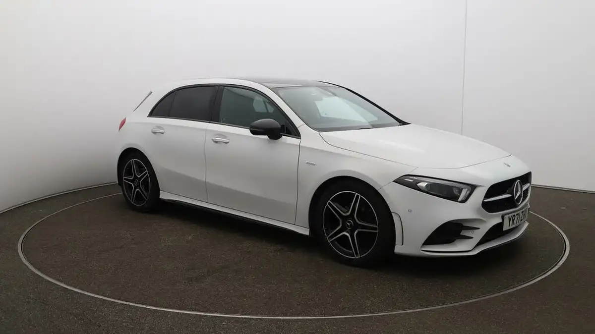 2021-mercedes-benz-a-class-13-a200-amg-line-premium-plus-edition-hatchback-5d-7g-dct-big-46