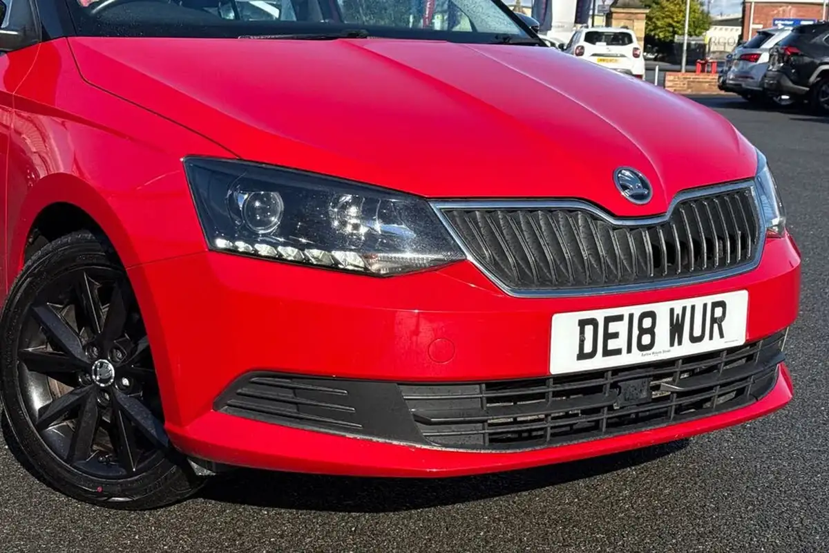 2018-skoda-fabia-10-tsi-colour-edition-ss-big-16