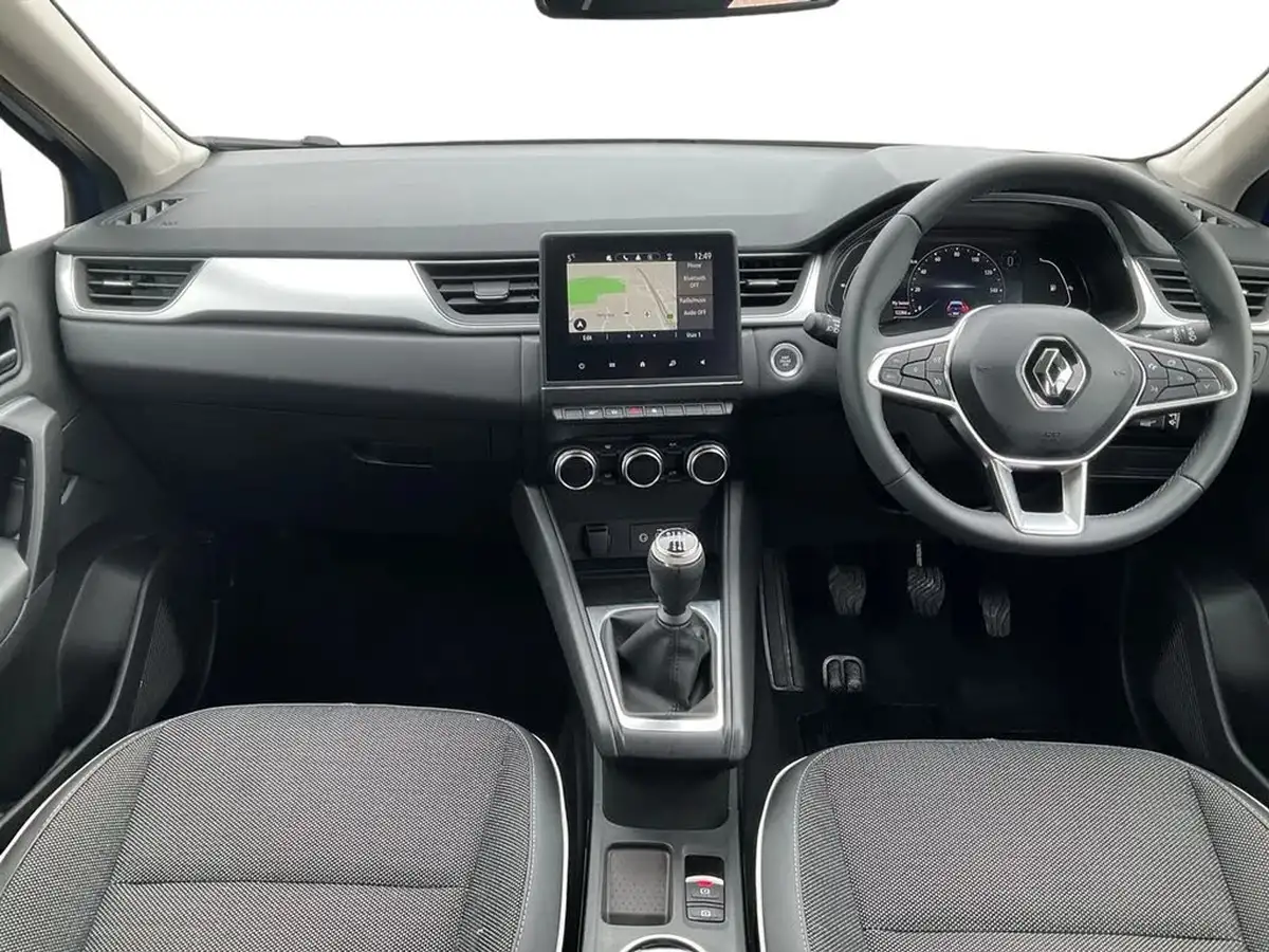 2024-renault-captur-10-tce-techno-big-10