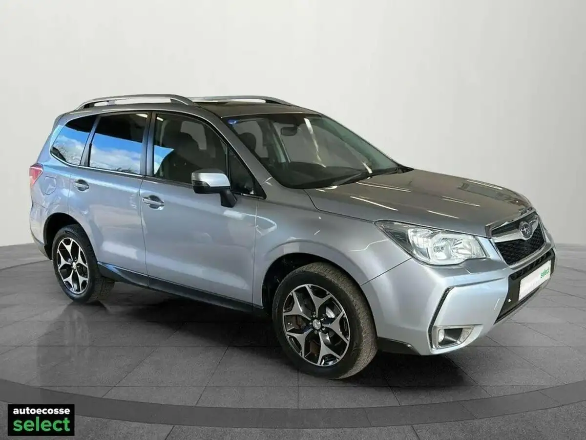 2013-subaru-forester-20-xt-turbo-big-23