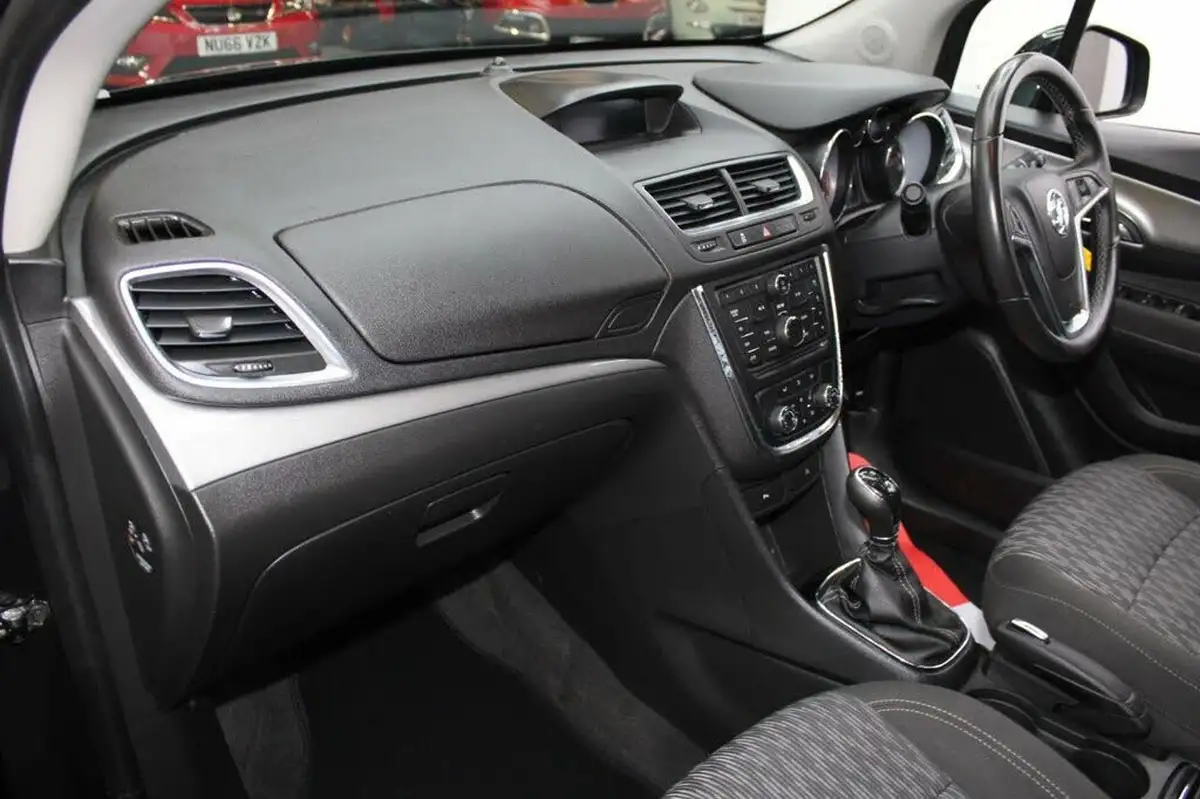 2016-vauxhall-mokka-16-exclusiv-big-20