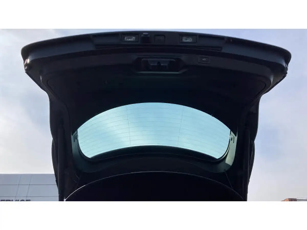 2018-jaguar-i-pace-ev400-se-big-26
