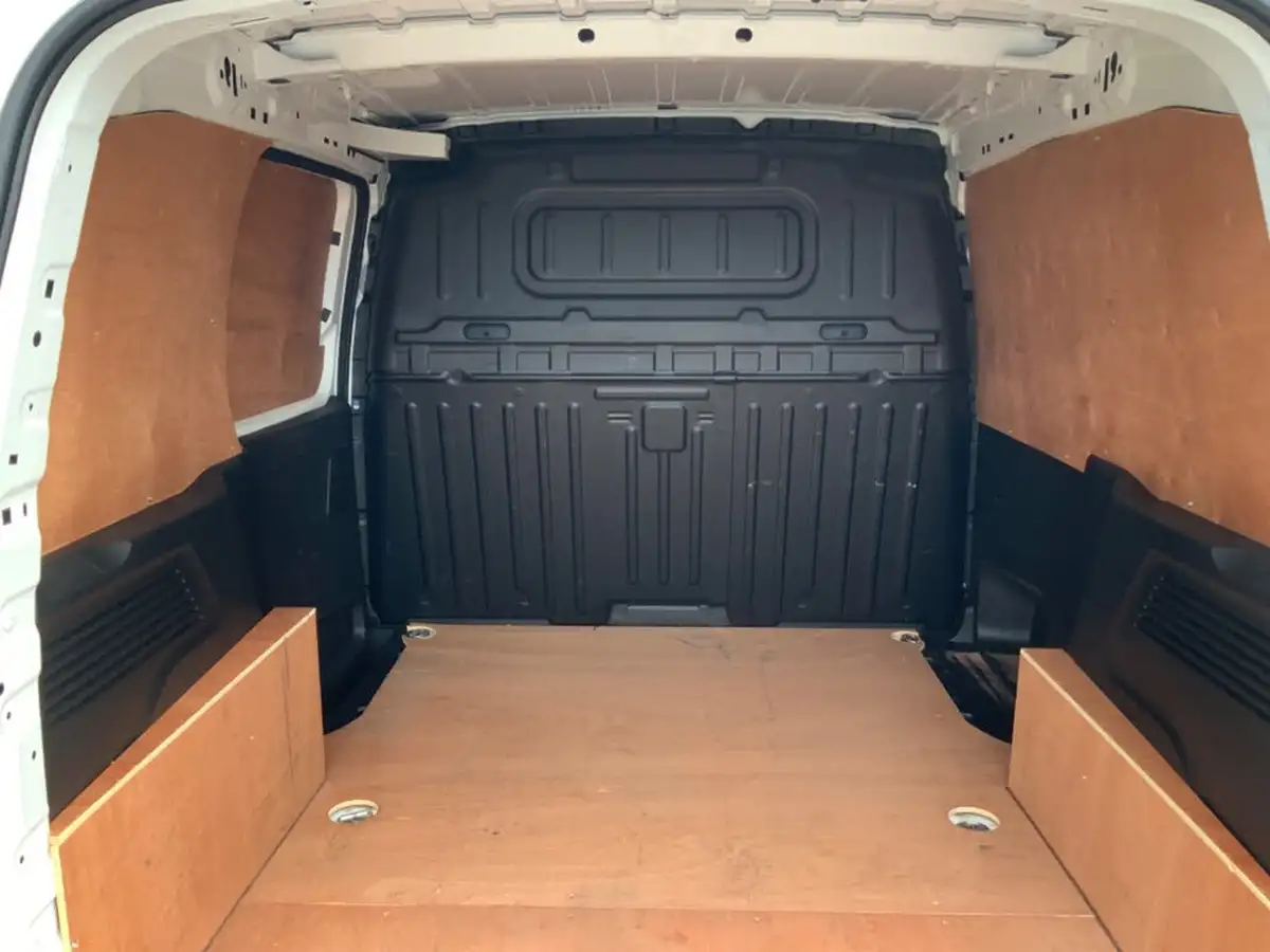 2021-vauxhall-combo-15cdti-dynamic-2300-100pseu6dt-l1h1-panel-big-16
