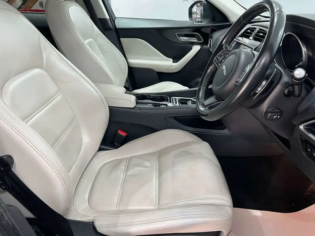 2017-jaguar-f-pace-20-i4d-prestige-180ps-awd-auto-big-21