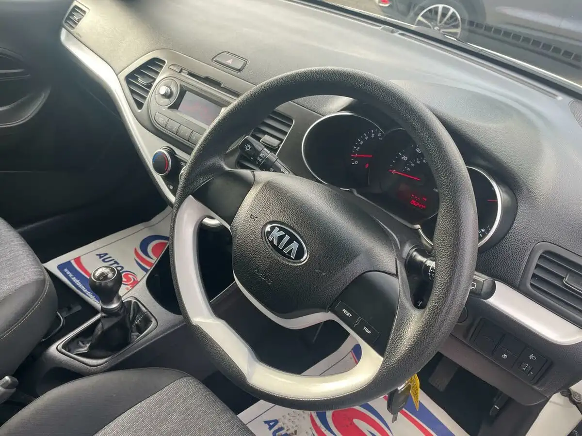 2016-kia-picanto-10-picanto-1-5d-big-8