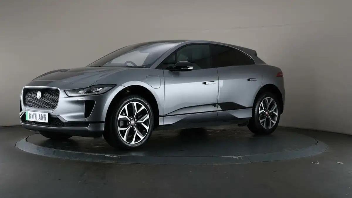 2022-jaguar-i-pace-ev400-hse-black-big-43