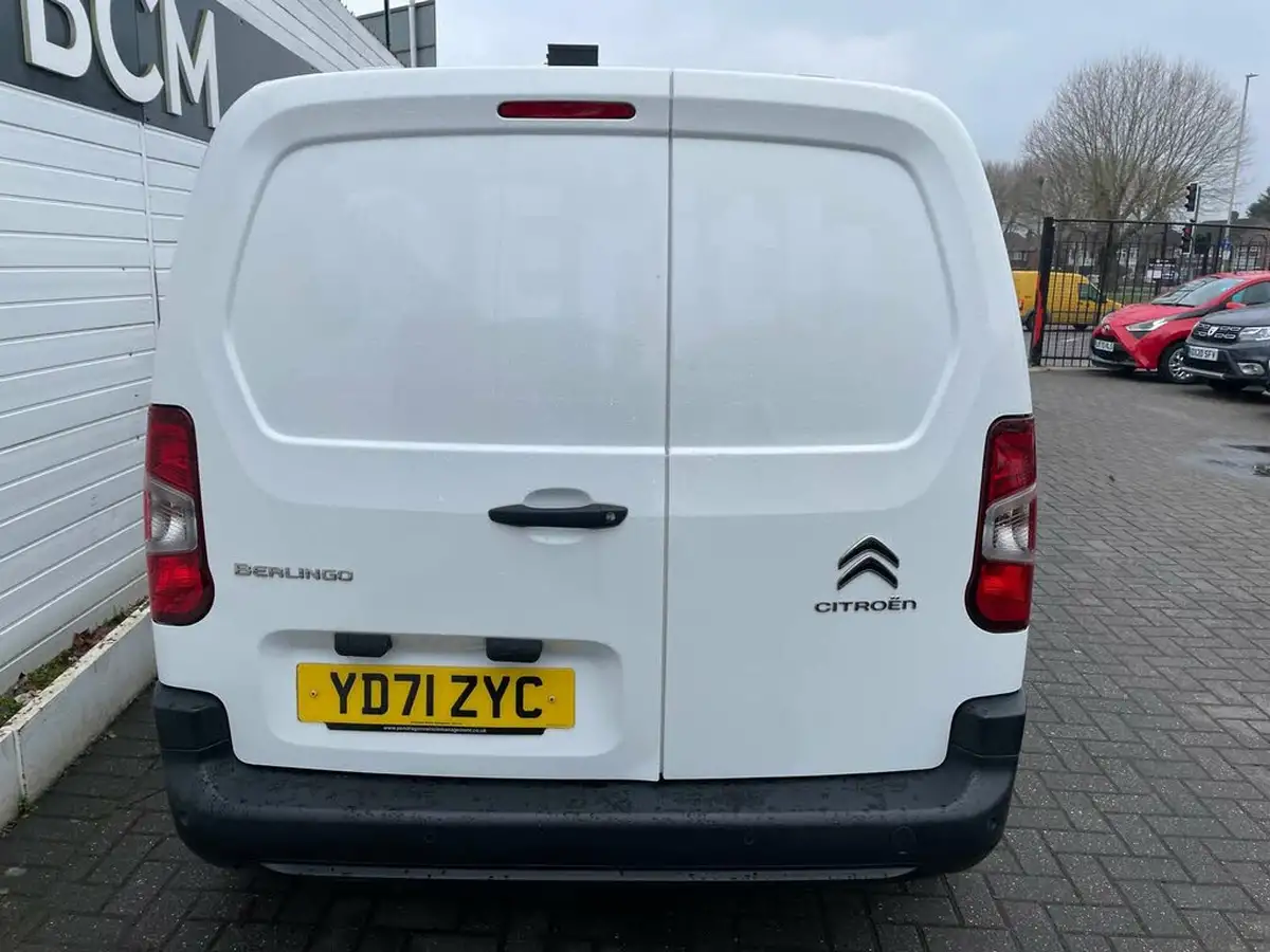 2021-citroen-berlingo-15bluehdi-650-enterprise-pro-big-8